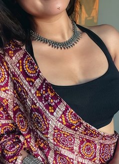 Neelam, a Gujju Girl Available Tonight - escort in Ahmedabad Photo 3 of 4