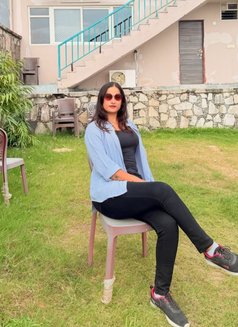 Neelam - escort in Kochi Photo 5 of 5