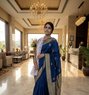 Neelam - puta in Mumbai Photo 1 of 1
