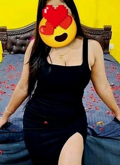 Neelam Tamil Escort Girl - escort in Colombo Photo 2 of 10