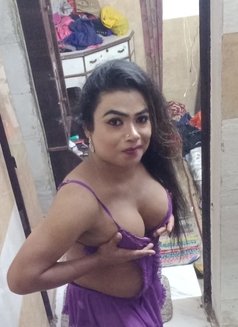 Neeli Khan - Transsexual escort in Mumbai Photo 6 of 8