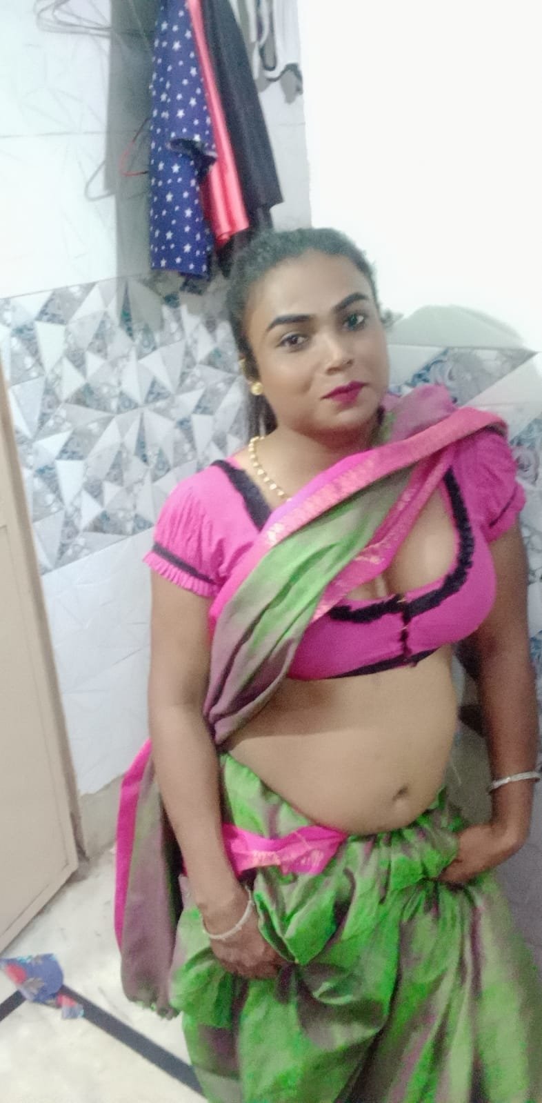 Indian shemale sex photos