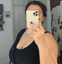 Bhabhi for cam - puta in Bangalore