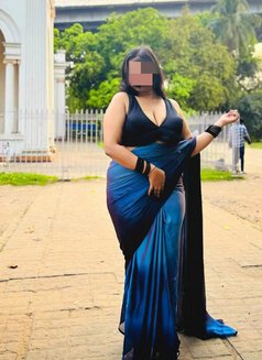 Milf for cam - escort in Mumbai Photo 1 of 2