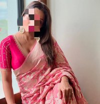 Bhabhi cam - escort in New Delhi