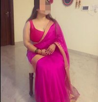 Bhabhi cam - escort in Mumbai