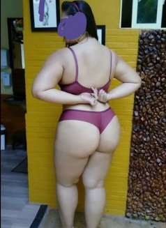 Cam girl - escort in Navi Mumbai Photo 2 of 2