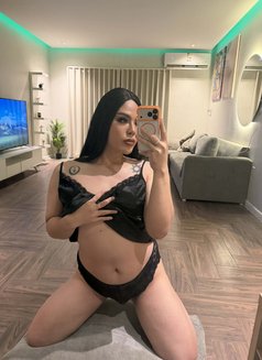 Neeno New - Transsexual escort in Khobar Photo 1 of 5