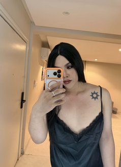 Neeno New - Transsexual escort in Khobar Photo 3 of 5