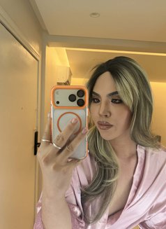 Neeno New - Transsexual escort in Khobar Photo 4 of 5