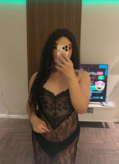 Neeno New - Transsexual escort in Khobar Photo 9 of 10