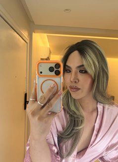 Neeno New - Transsexual escort in Khobar Photo 3 of 7