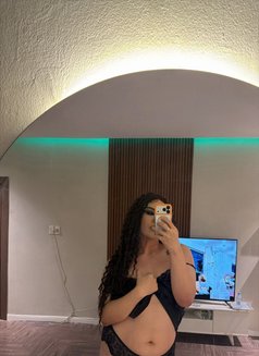 Neeno New - Transsexual escort in Khobar Photo 7 of 7
