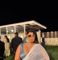 Independent Bhabhi - puta in Vadodara