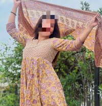 Bhabhi cam - escort in Mumbai