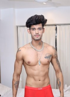 Neeraj - Male escort in Bangkok Photo 1 of 10