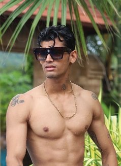 Neeraj - Male escort in Bangkok Photo 10 of 10