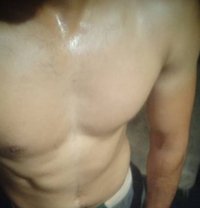 Neeraj - Acompañantes masculino in Pune