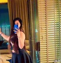 Neeru College Girl Available In - puta in New Delhi