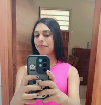 Neeru - Transsexual escort in New Delhi