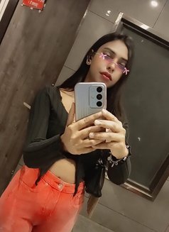 Neeru - Acompañantes transexual in New Delhi Photo 4 of 4