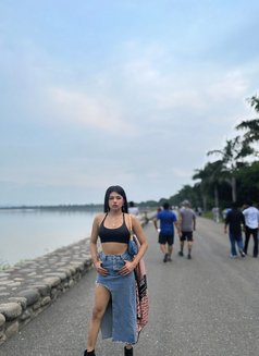 Neeru - Transsexual escort in Chandigarh Photo 25 of 26