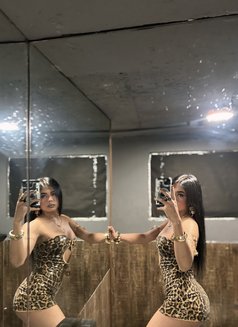 Neeru - Acompañantes transexual in New Delhi Photo 30 of 30