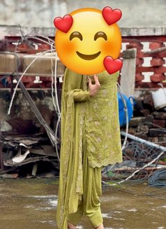 Neeru punjabi Cam/meet - escort in New Delhi Photo 7 of 10