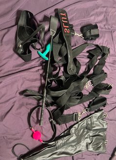 Neeru Slim Cam/meet - escort in New Delhi Photo 8 of 17