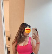 Neeta - escort in Dubai Photo 1 of 7