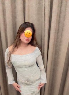 Neeta - escort in Dubai Photo 6 of 7