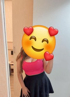 Neeta - escort in New Delhi Photo 2 of 5
