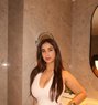 Neetu - escort in Dubai Photo 1 of 3