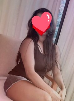 Neetha Tamil girl wellawatta - escort in Colombo Photo 1 of 12
