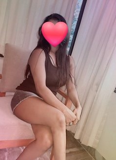 Neetha Tamil girl wellawatta - escort in Colombo Photo 5 of 12