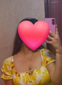 Neetha Tamil girl wellawatta - escort in Colombo Photo 11 of 12