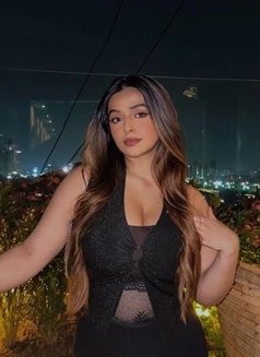 Neetu - escort in Dubai Photo 4 of 4