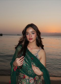 Neetu Indian - escort in Sharjah Photo 2 of 7