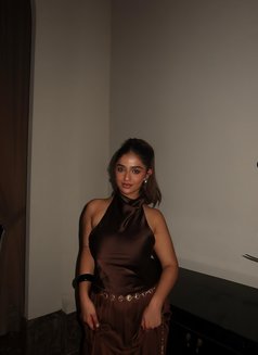 Neetu Indian - puta in Dubai Photo 1 of 5