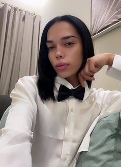 Kamilla - Transsexual escort in Riyadh Photo 1 of 11