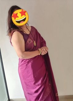 Neha 3333 - puta in Pune Photo 1 of 3