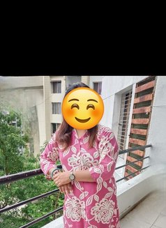 Neha 3333 - puta in Pune Photo 2 of 3