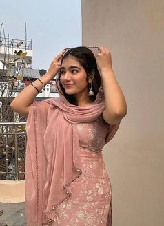 Neha 99881 Now 31178 Esscort Service - escort in Chandigarh Photo 1 of 1