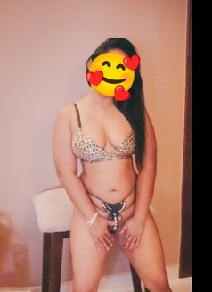Neha - Active and Petite girl - escort in Colombo Photo 14 of 15