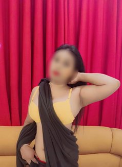 Neha - Active and Petite girl - escort in Colombo Photo 16 of 16