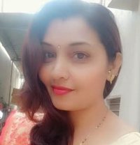 Neha Ahire - puta in Pune