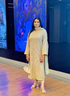 Neha Back Again - puta in Dubai Photo 7 of 8
