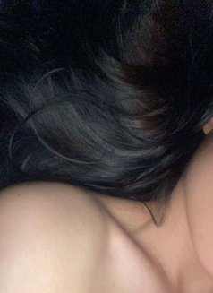 Neha Best GFE Model - puta in Dubai Photo 12 of 12