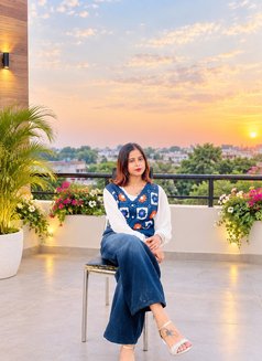 Neha (Cam Aa Real Meet ) - puta in Ranchi Photo 4 of 4