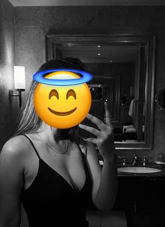 Neha Cam Girl - escort in New Delhi Photo 8 of 8